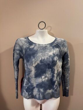 American Eagle Outfitters Navy and White Tie-Dye Scoop Neck Sweater